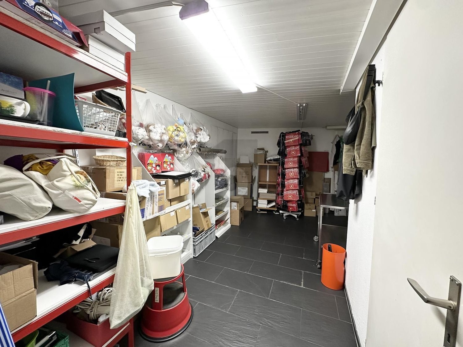 Negozio di 110m²