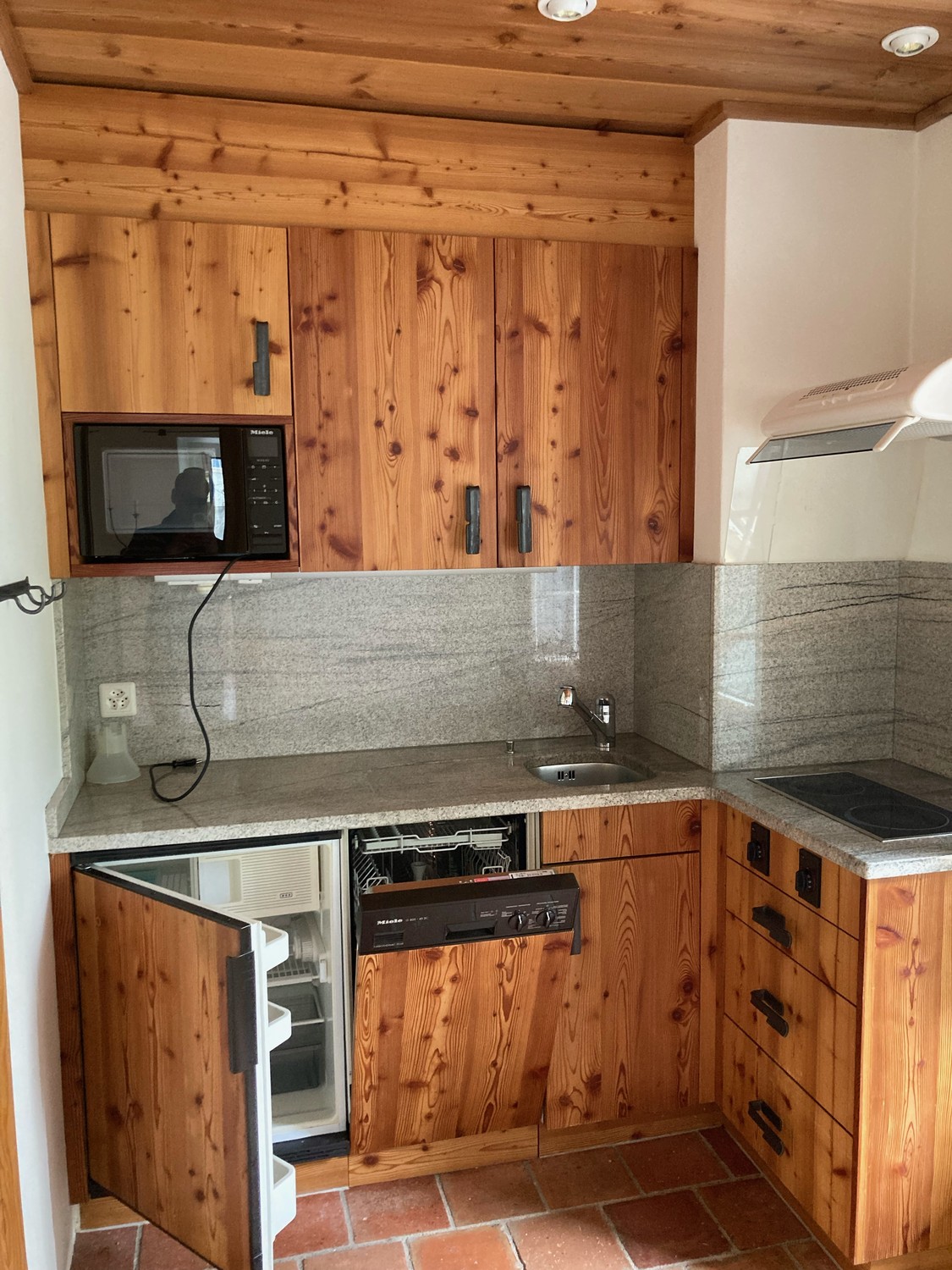 Appartamento di 2 ½ locali, foto 2 di 5