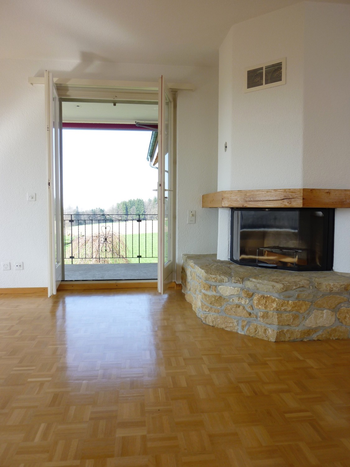 Appartamento di 5 ½ locali, foto 2 di 5