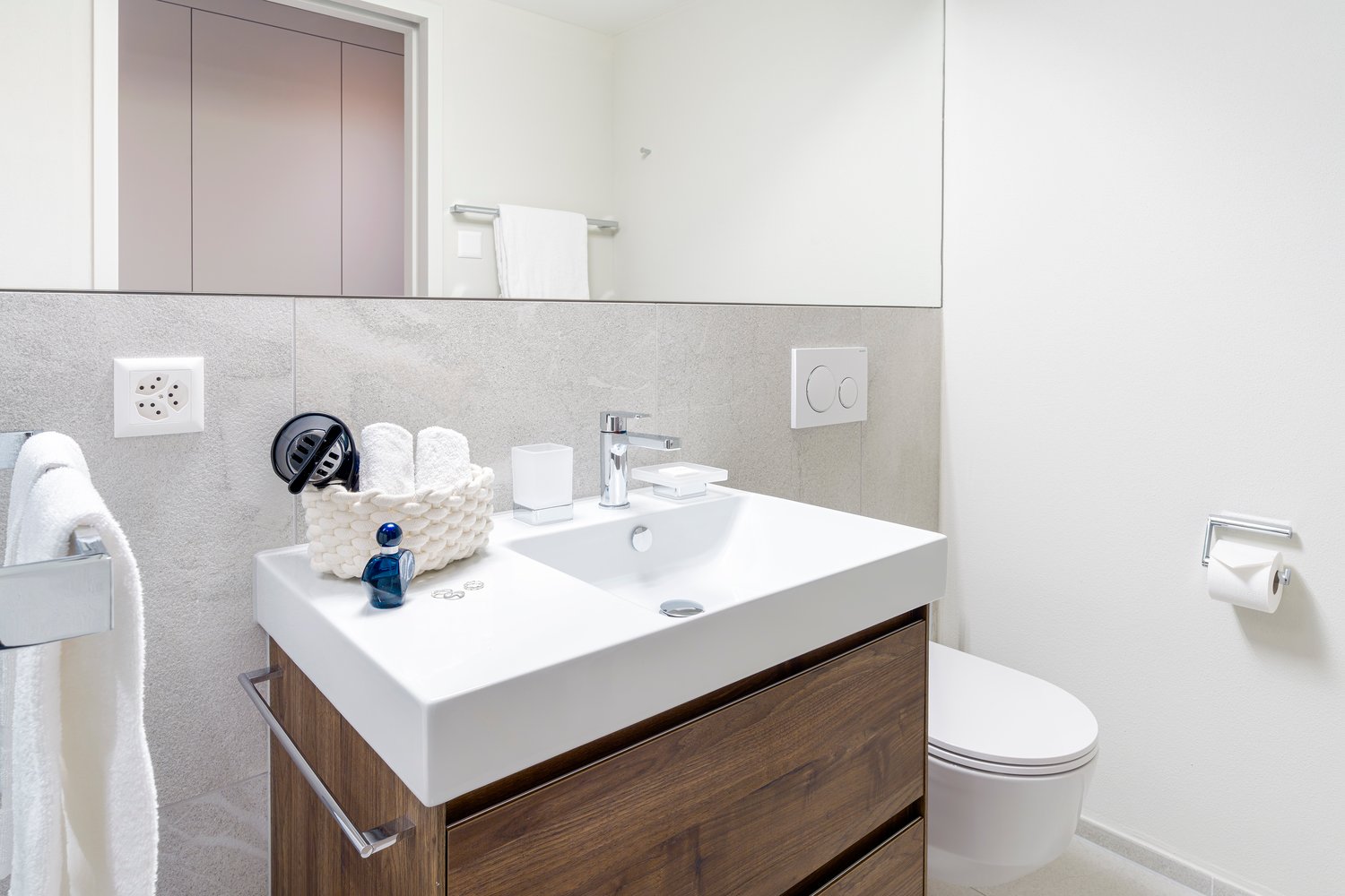 2 ½ rooms furnished flat