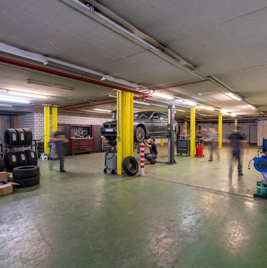 813m² commerciale