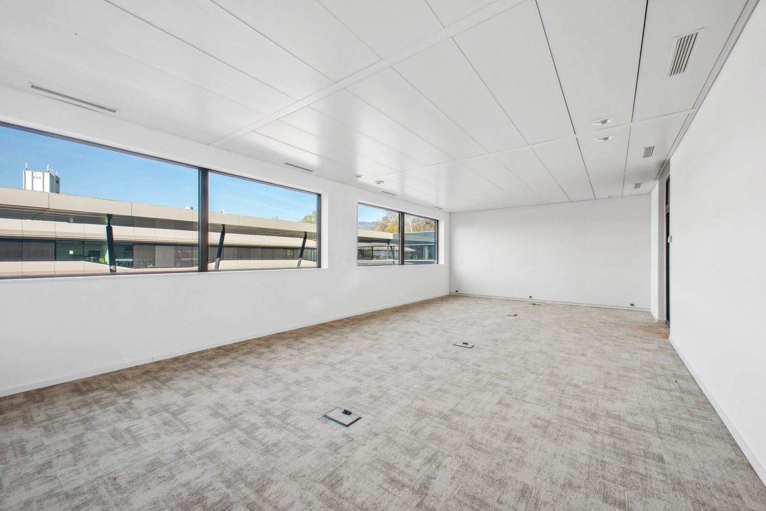 143m² ufficio
