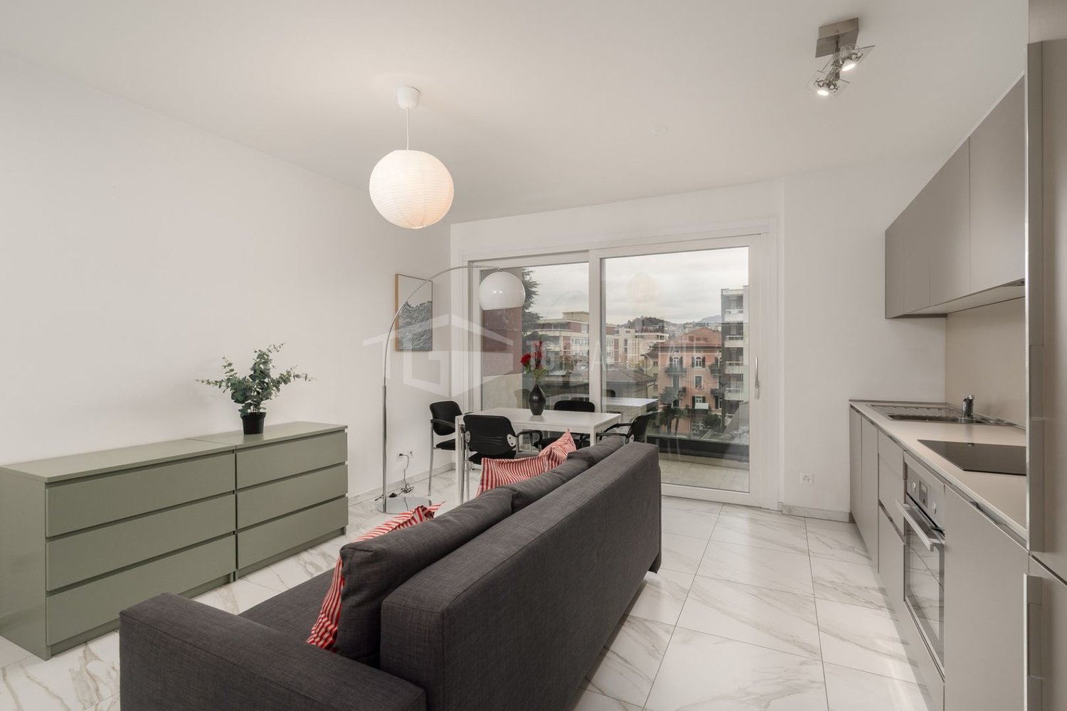Apartment, foto 2 di 9