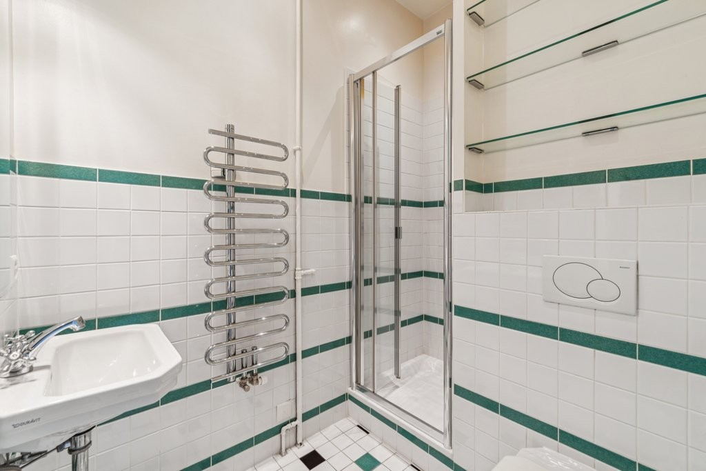 7 rooms apartment, foto 6 di 10