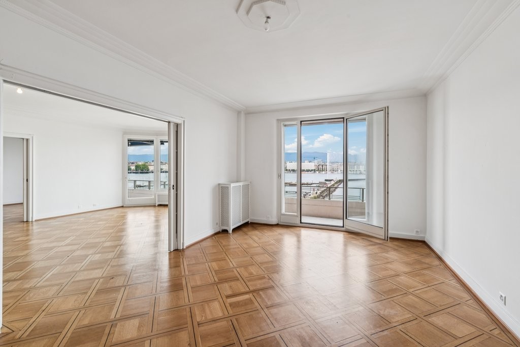 7 rooms apartment, foto 7 di 10