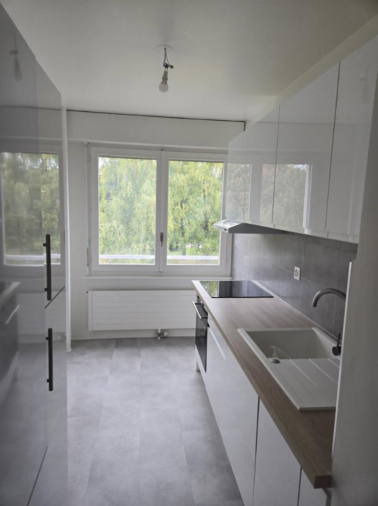 Appartamento di 3 locali, foto 7 di 9