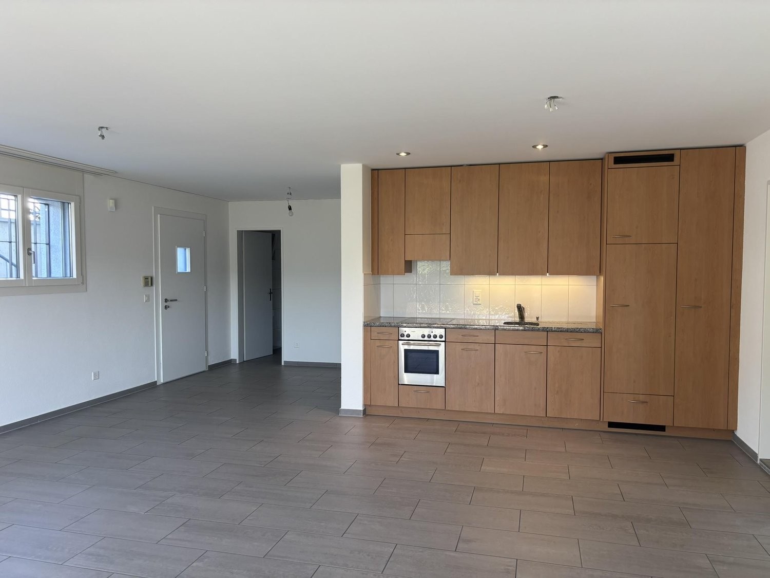 Appartamento di 2 ½ locali, foto 3 di 9