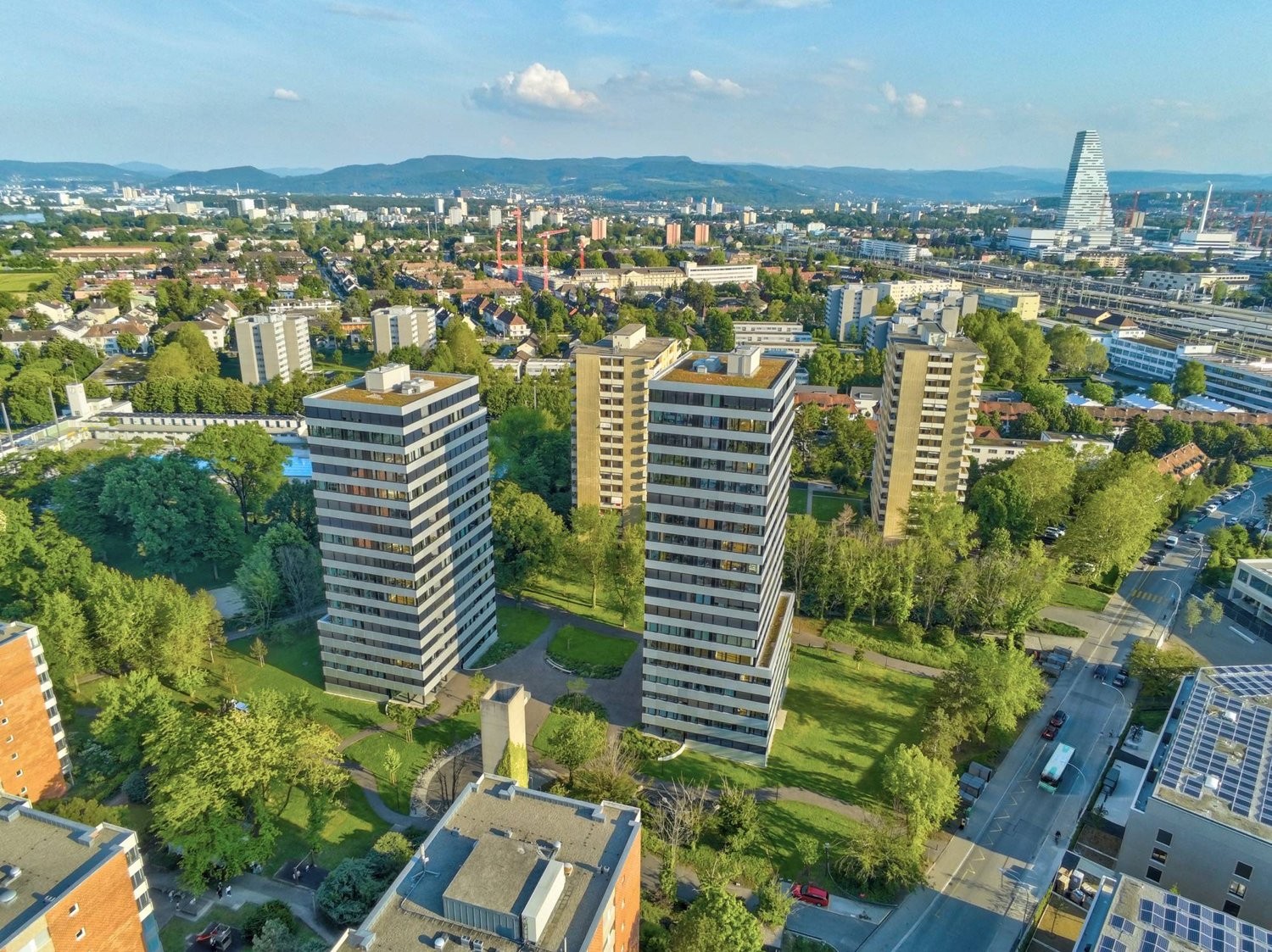Appartamento di 4 ½ locali, foto 2 di 6