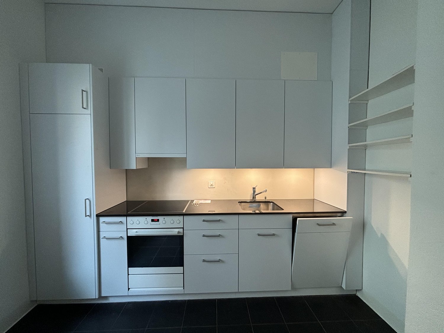 3 rooms apartment, foto 5 di 9