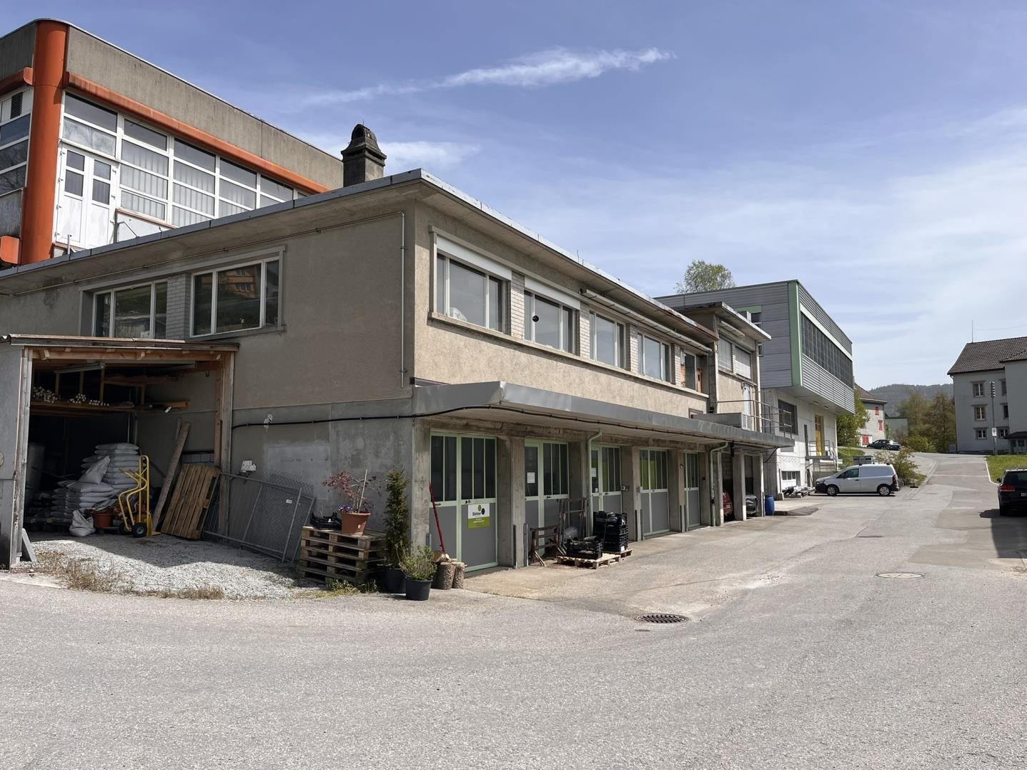 670m² commerciale