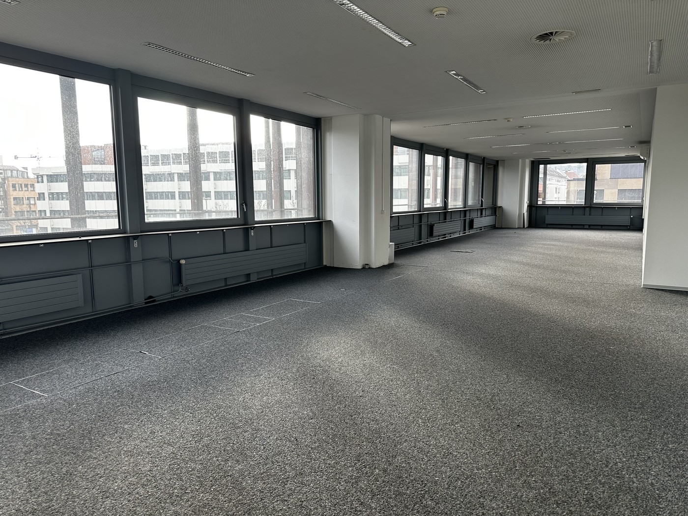 22-809m² ufficio, foto 3 di 4