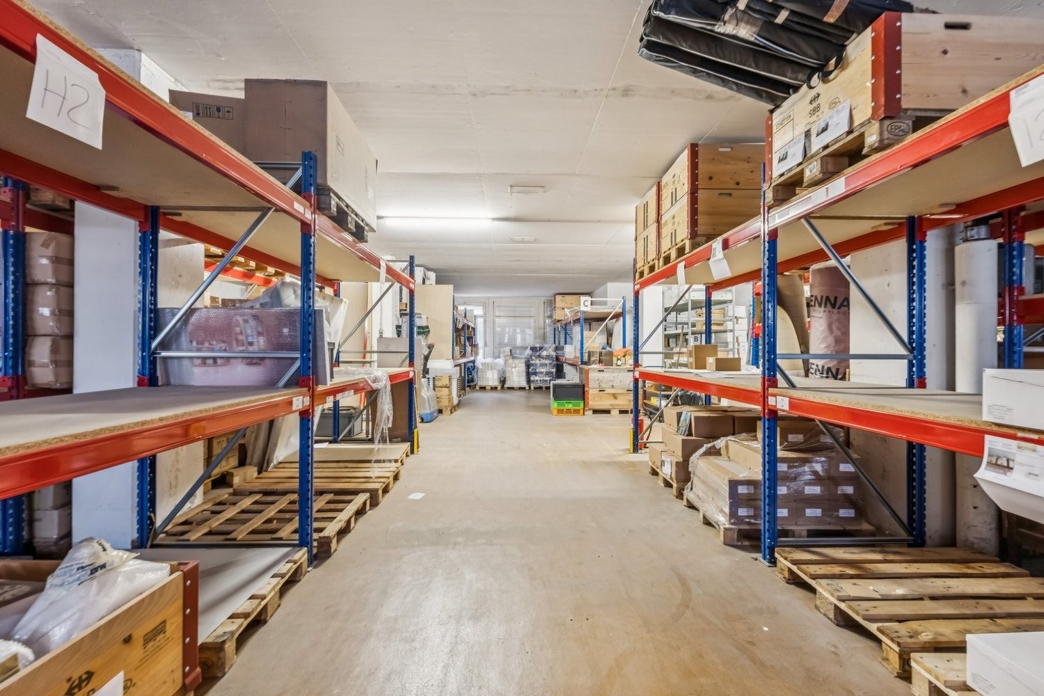 399m² commercial