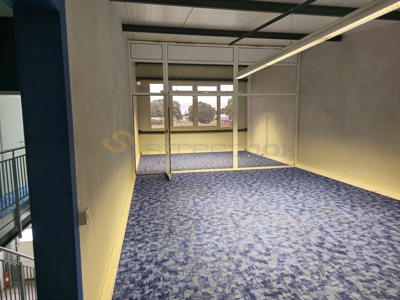 230m² commerciale