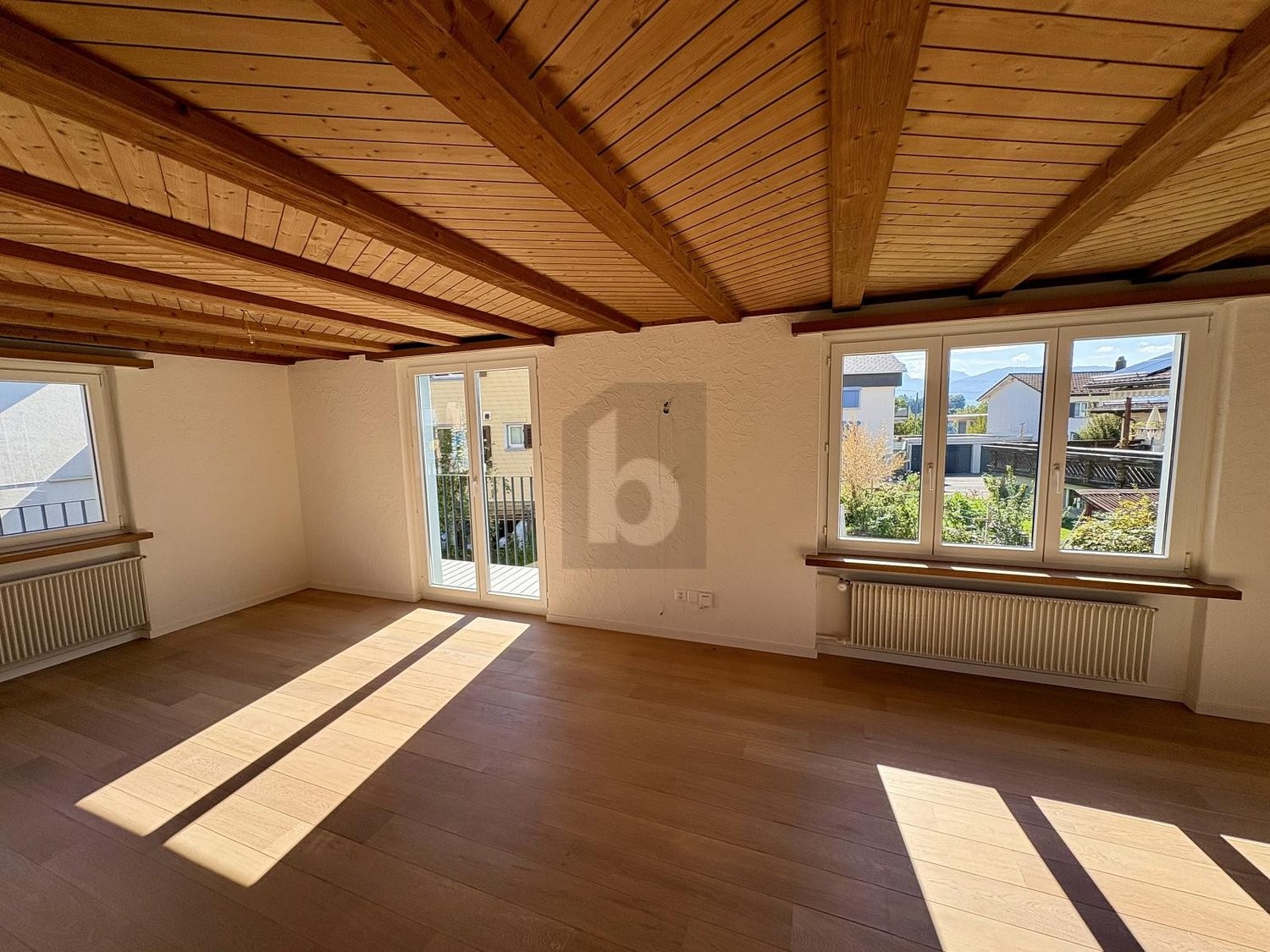 Casa unifamiliare di 4 ½ locali, foto 3 di 4