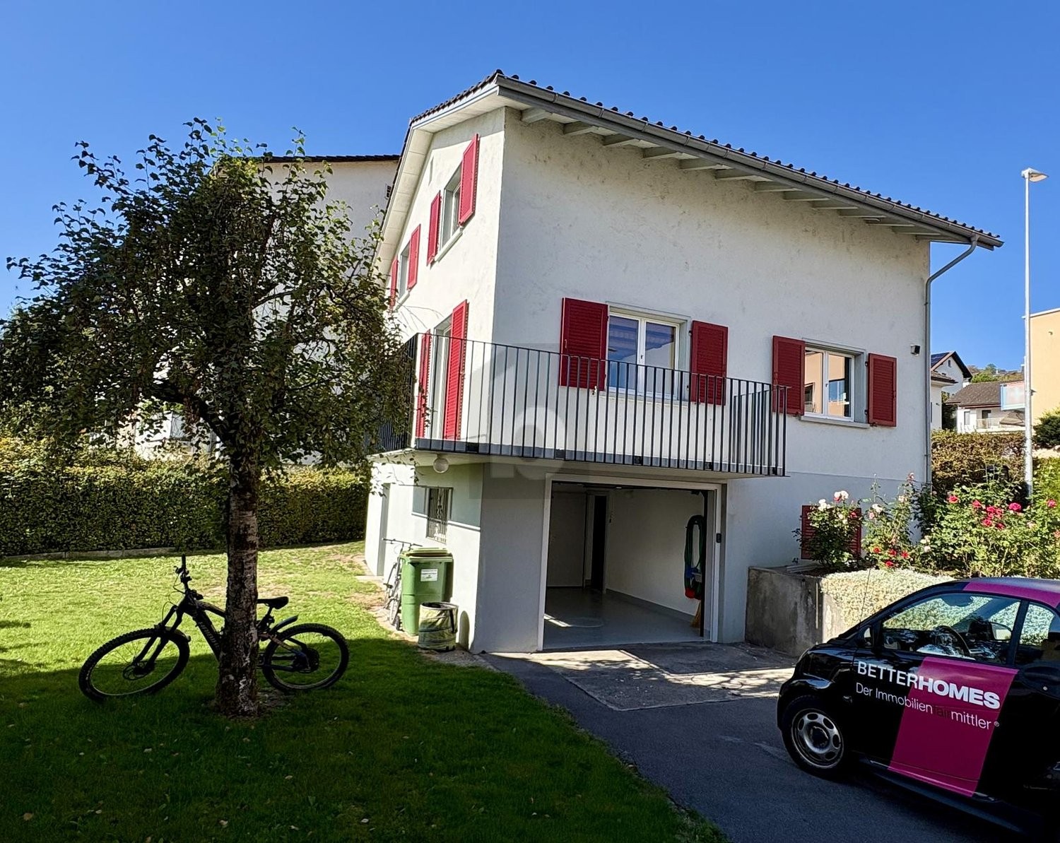 Casa unifamiliare di 4 ½ locali, foto 1 di 4