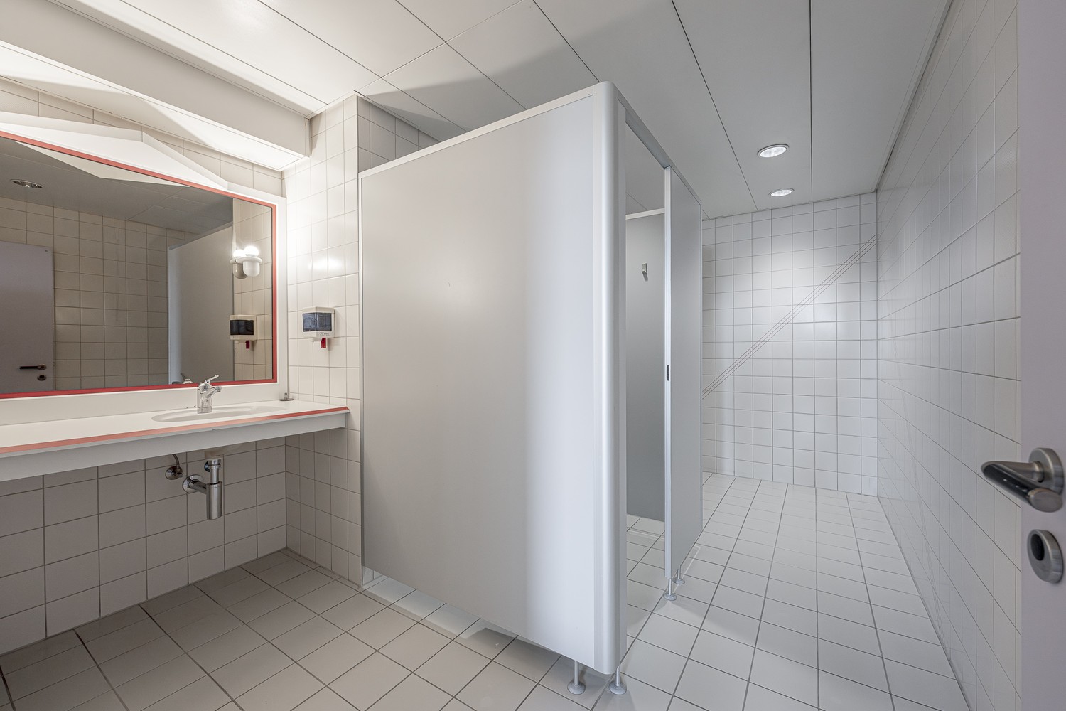 630m² ufficio