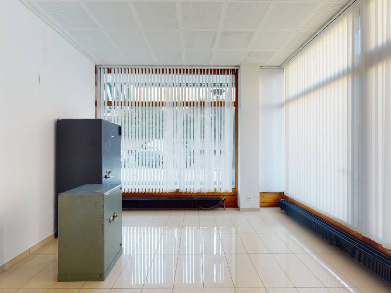 ufficio di 147m², foto 4 di 10
