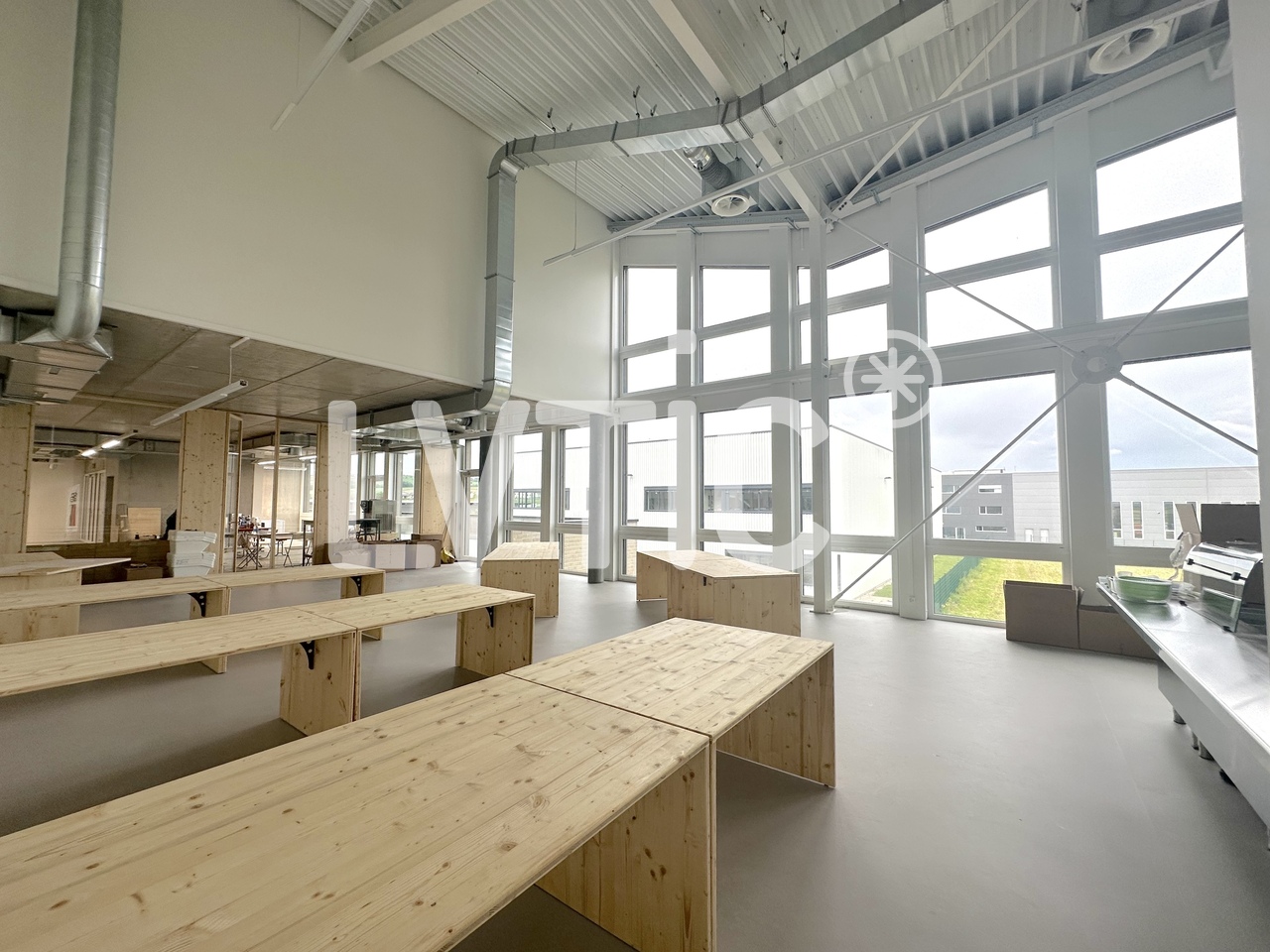600m² atelier