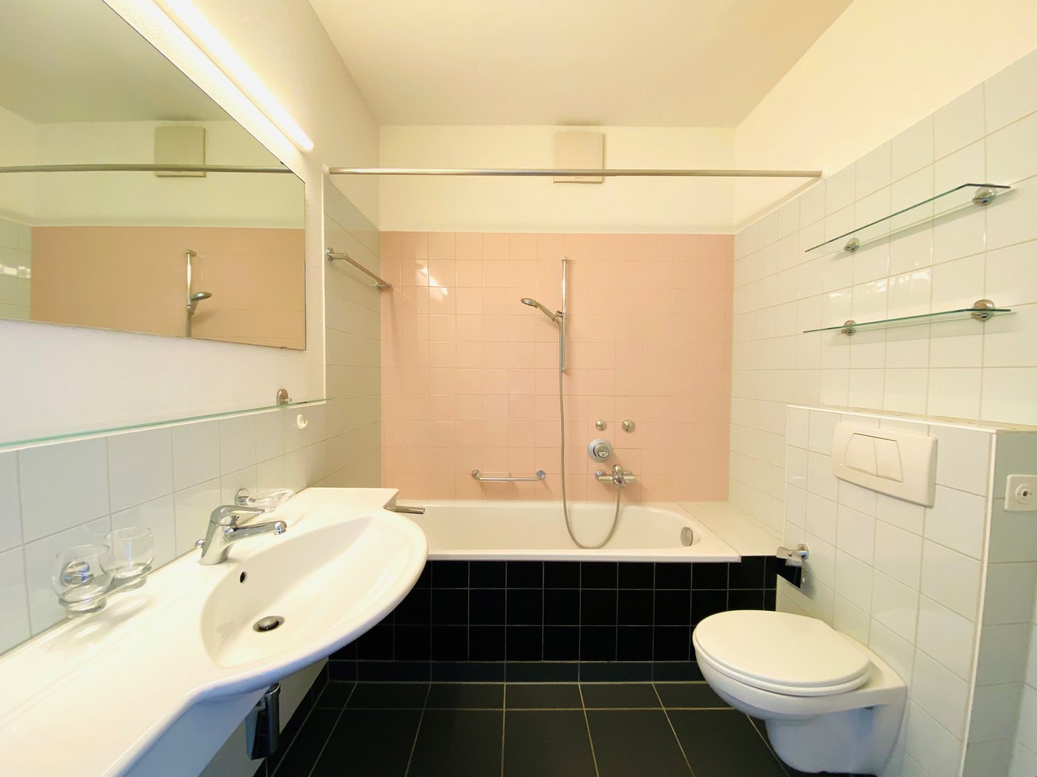 Appartamento di 2 ½ locali, foto 3 di 6