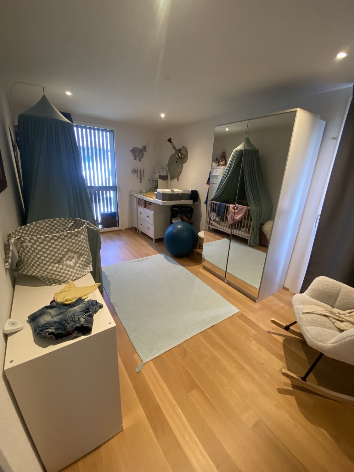 Appartamento arredato con 5 ½ locali