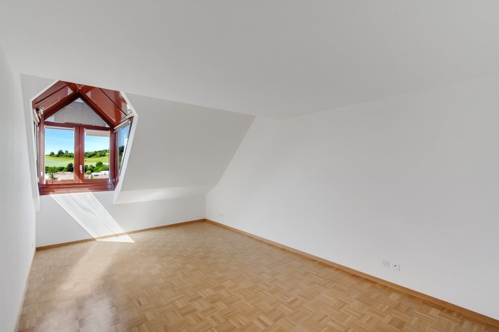 Appartamento di 4 ½ locali, foto 2 di 8
