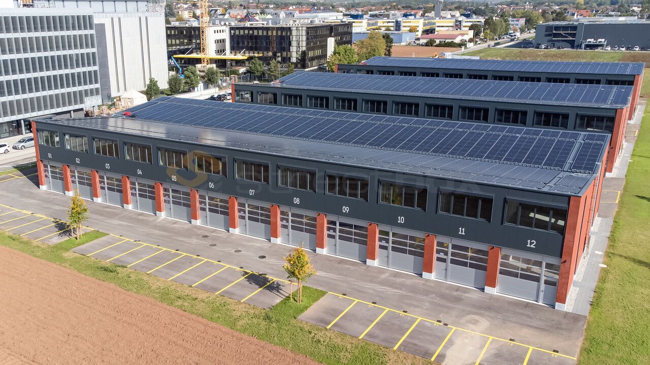 230m² commerciale