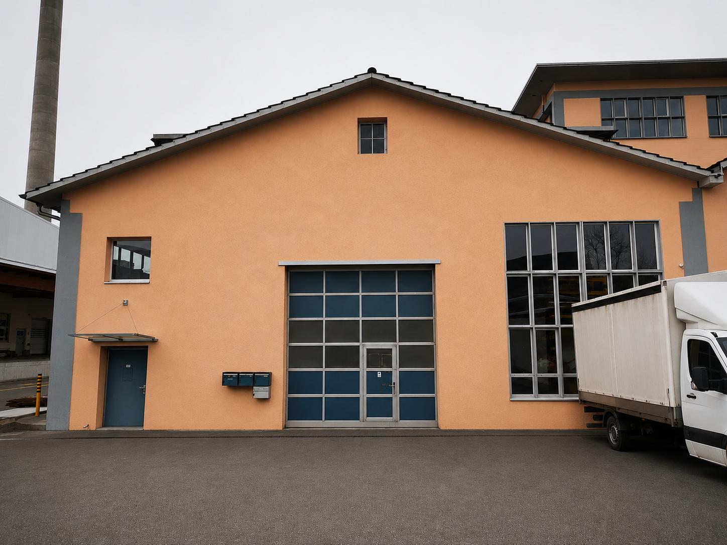 760m² commerciale