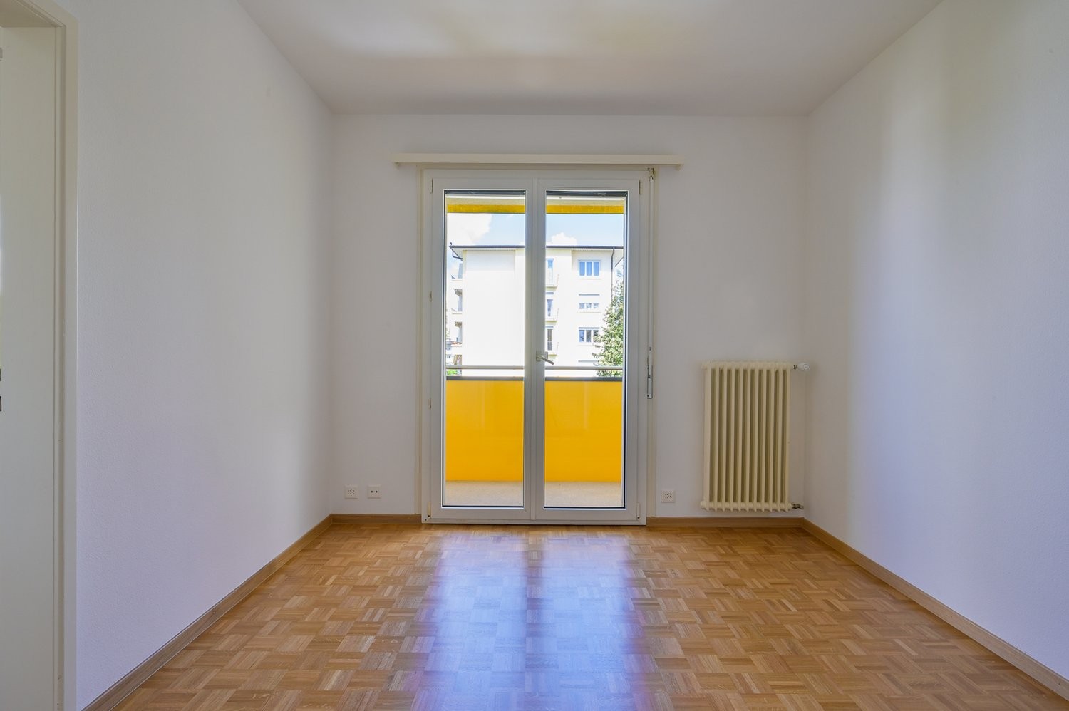 appartamento di 6 locali, foto 3 di 4