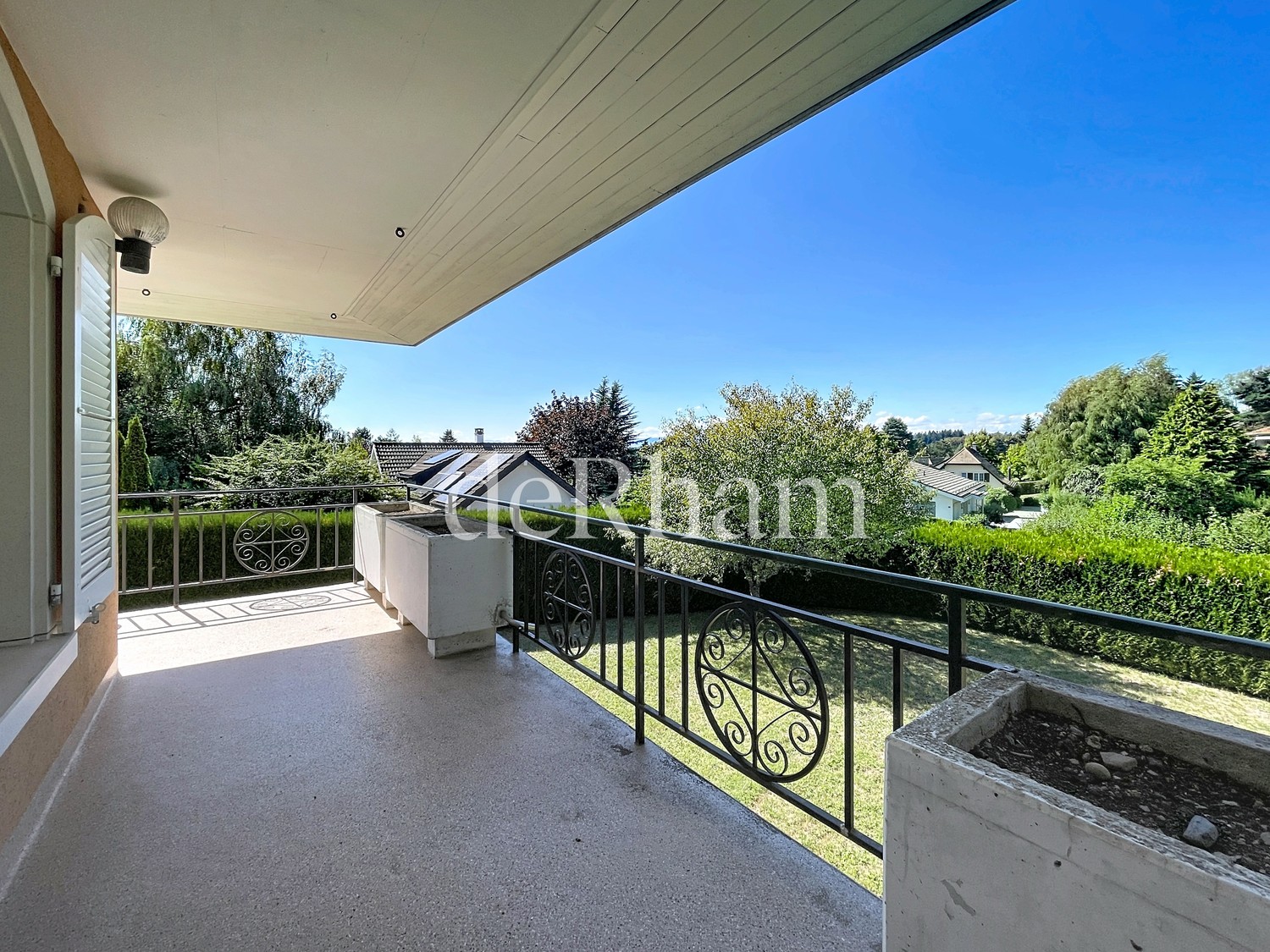 7 rooms apartment