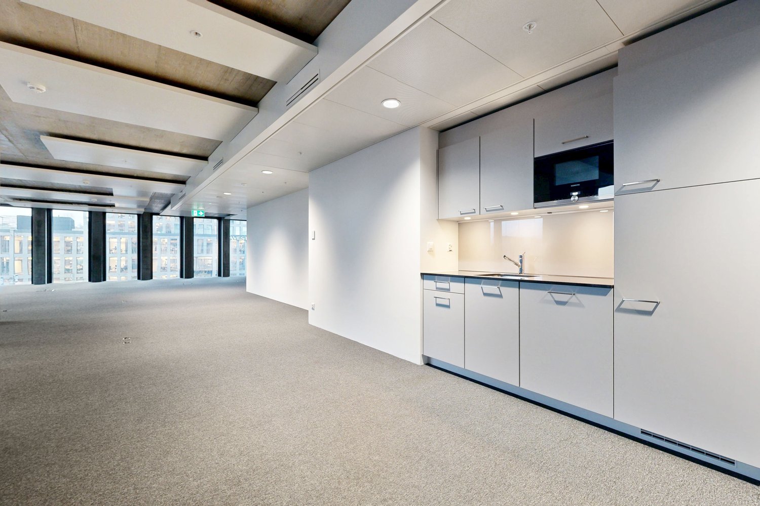 440m² ufficio