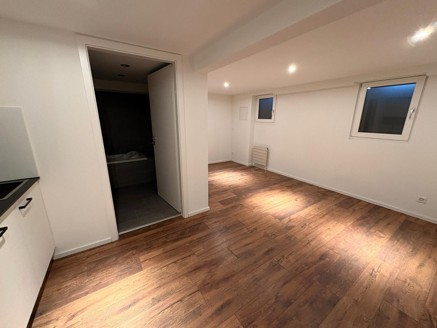 40-40m² commerciale, foto 1 di 4