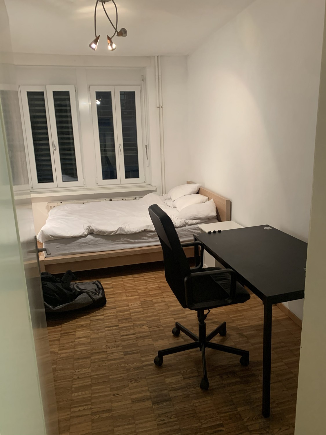 Camera in un appartamento condiviso