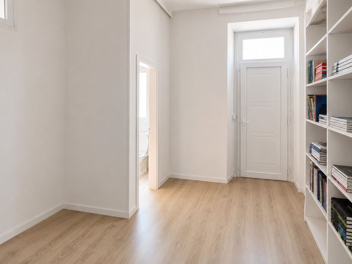 70m² commercial, foto 6 di 7