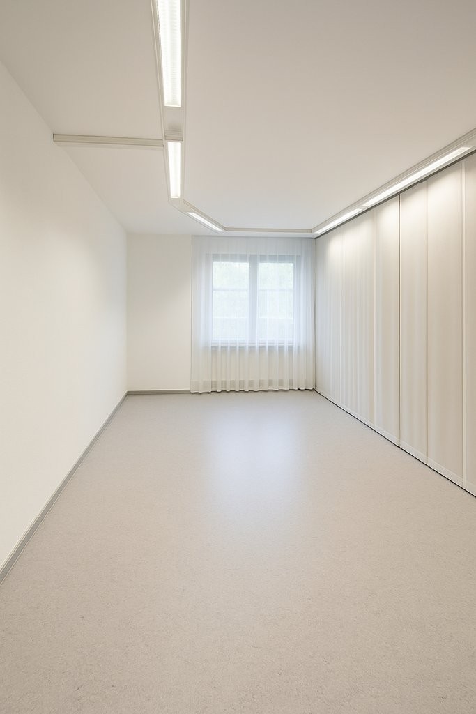 80m² office
