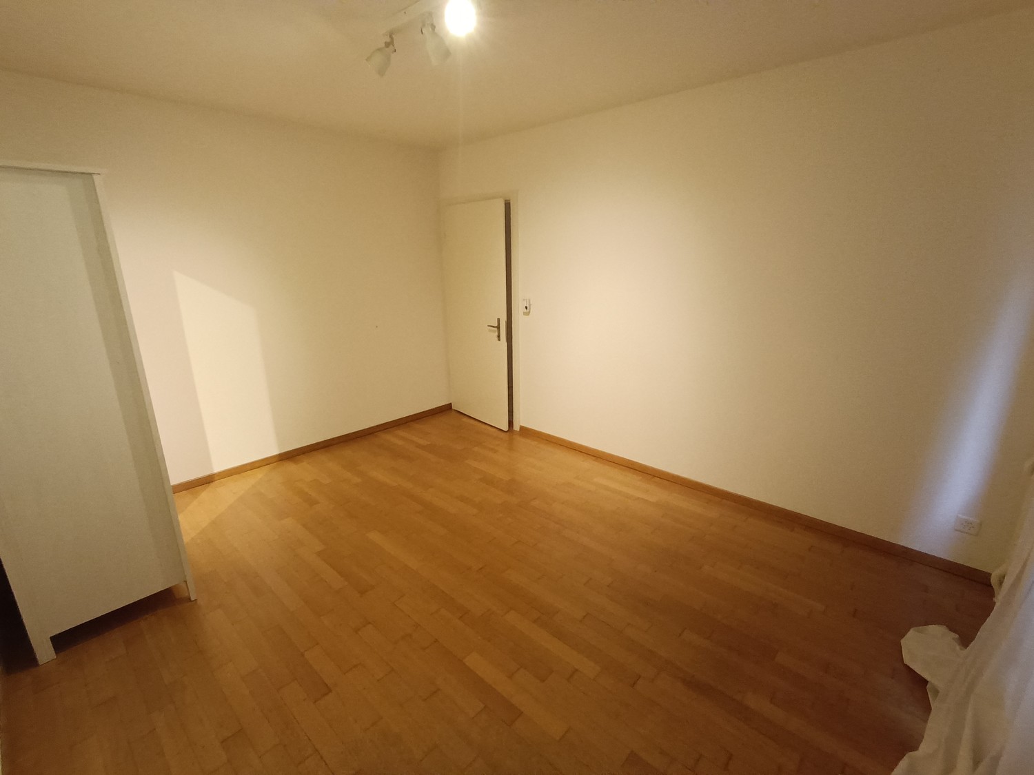 Stanza in un appartamento condiviso, foto 6 di 8