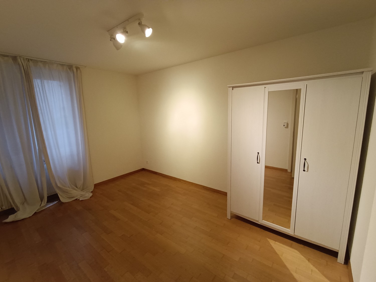 Stanza in un appartamento condiviso, foto 1 di 8