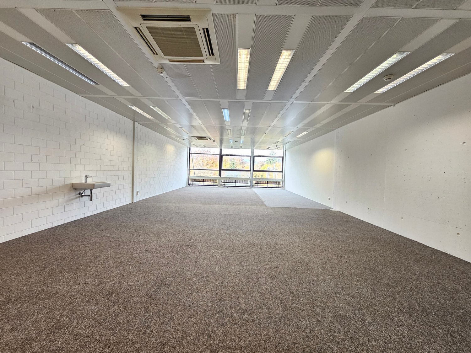 ufficio di 300m²