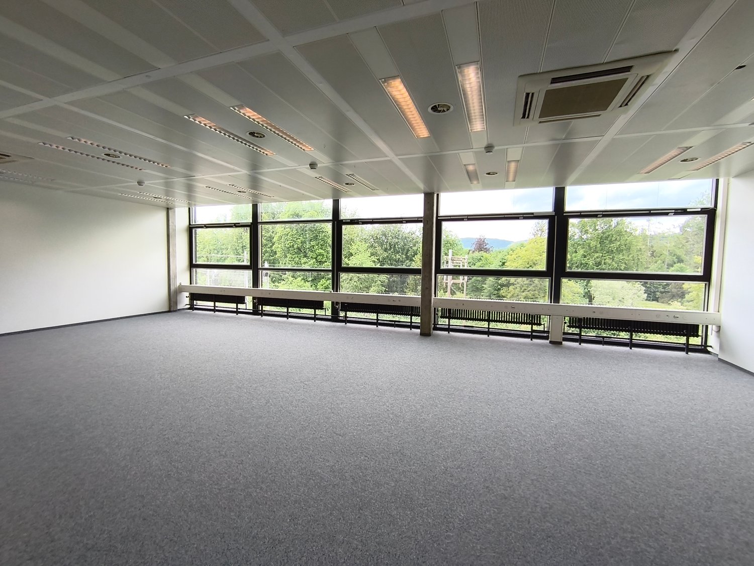 ufficio di 300m²
