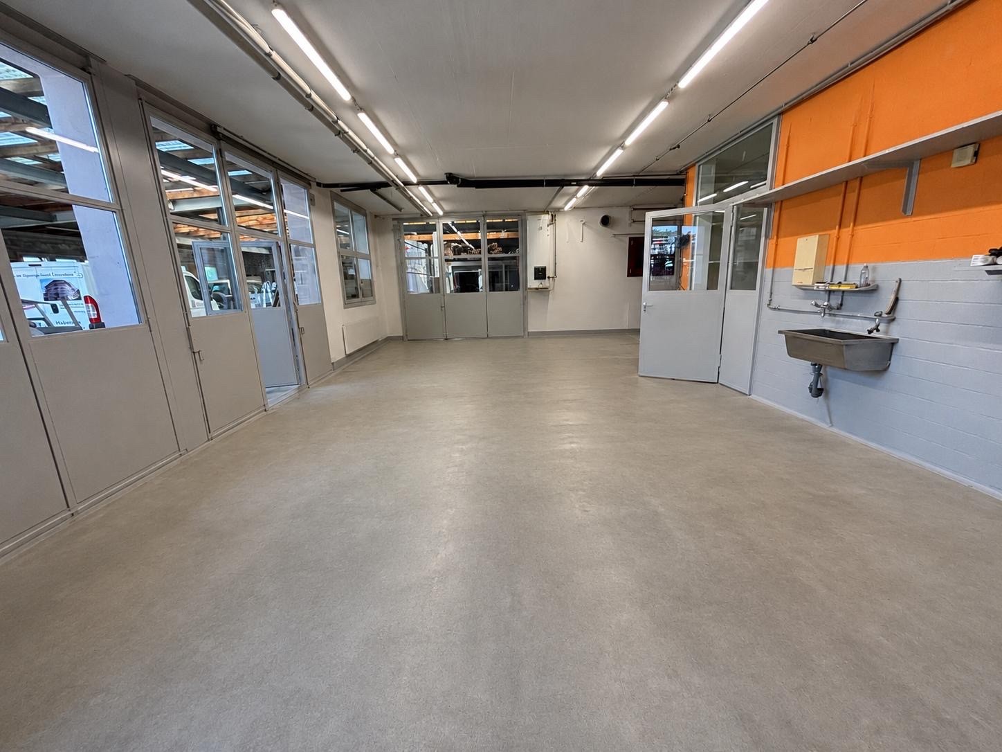 108m² commerciale