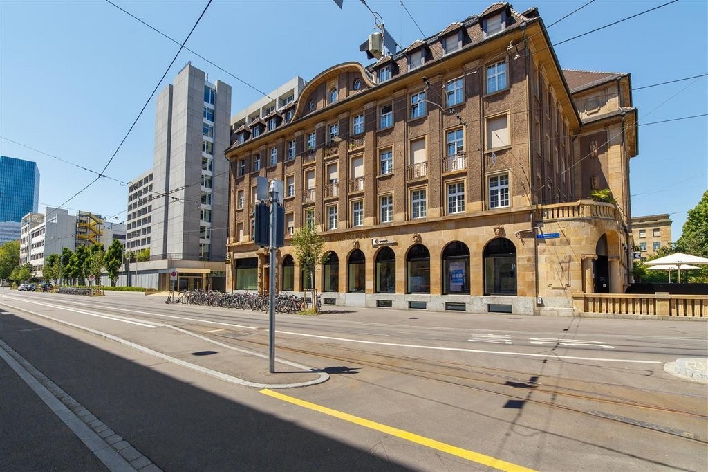 72m² ufficio, foto 2 di 4
