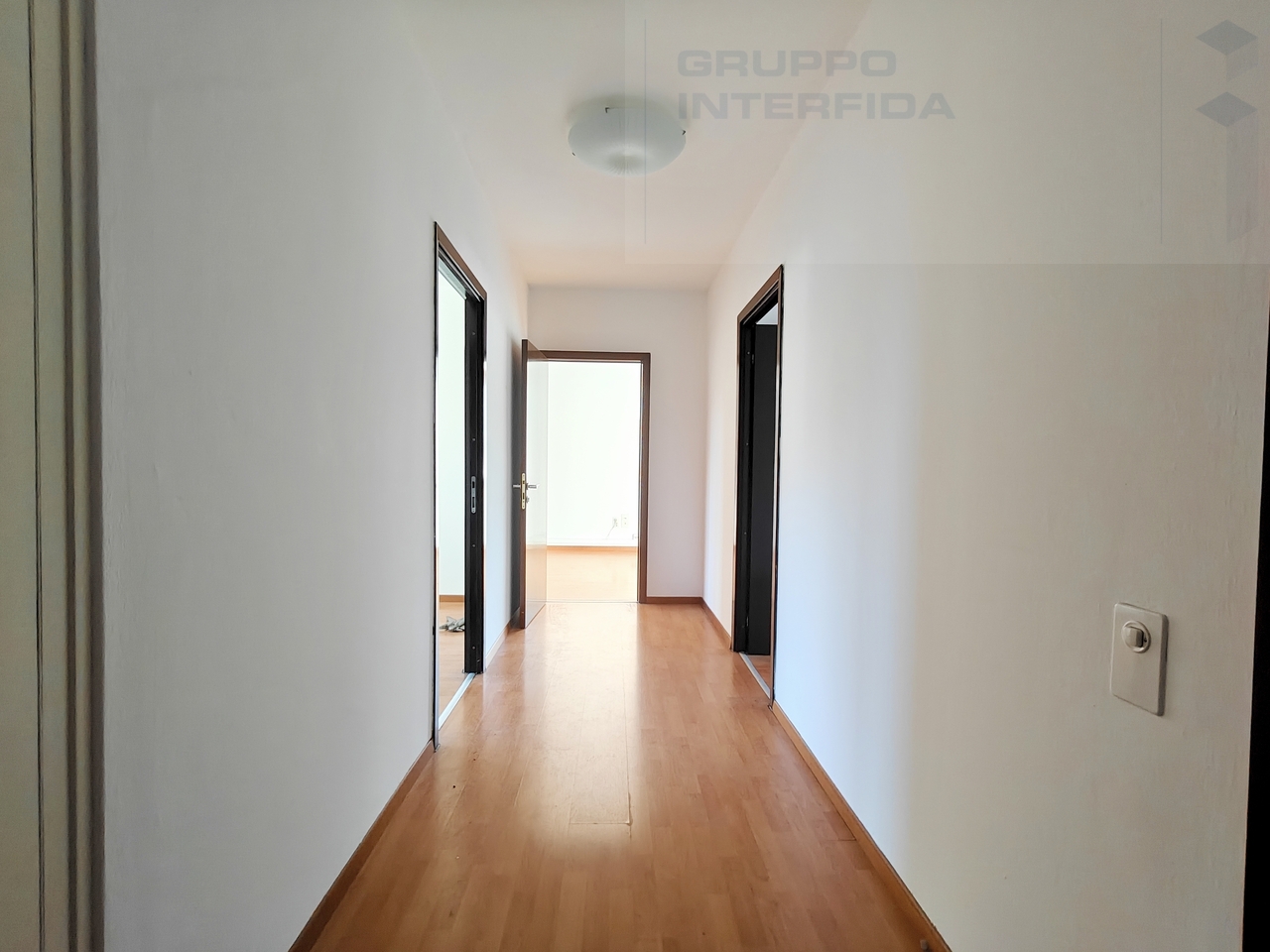 120m² bureau