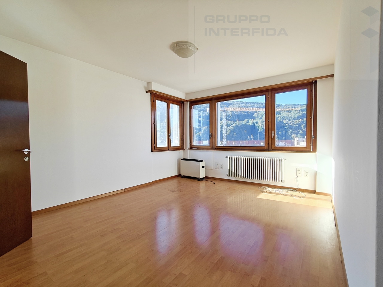 120m² bureau
