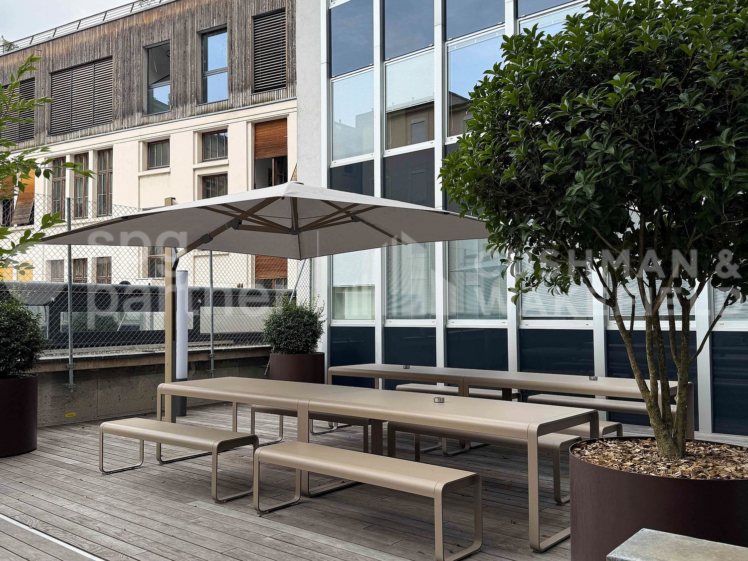 165m² Büro