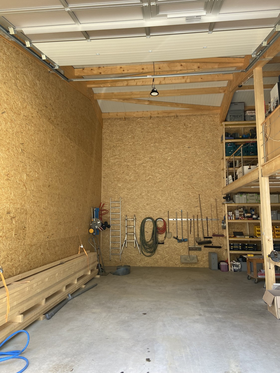 68-68m² commerciale