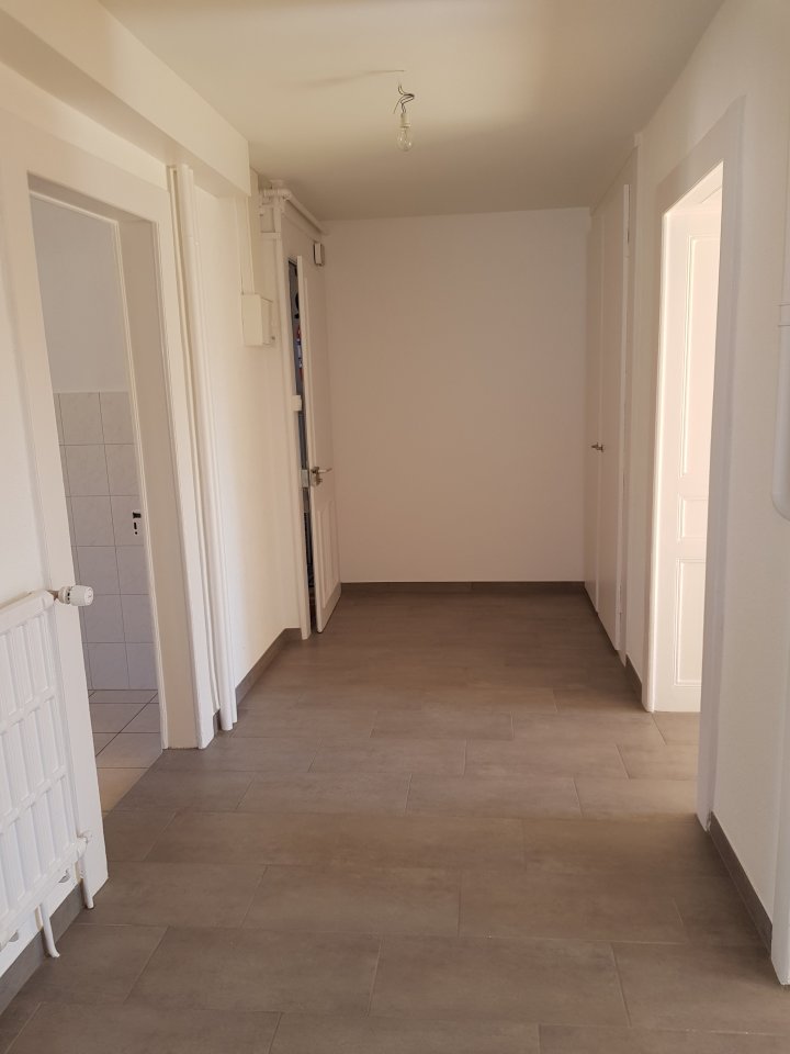 appartamento di 3 locali, foto 4 di 8