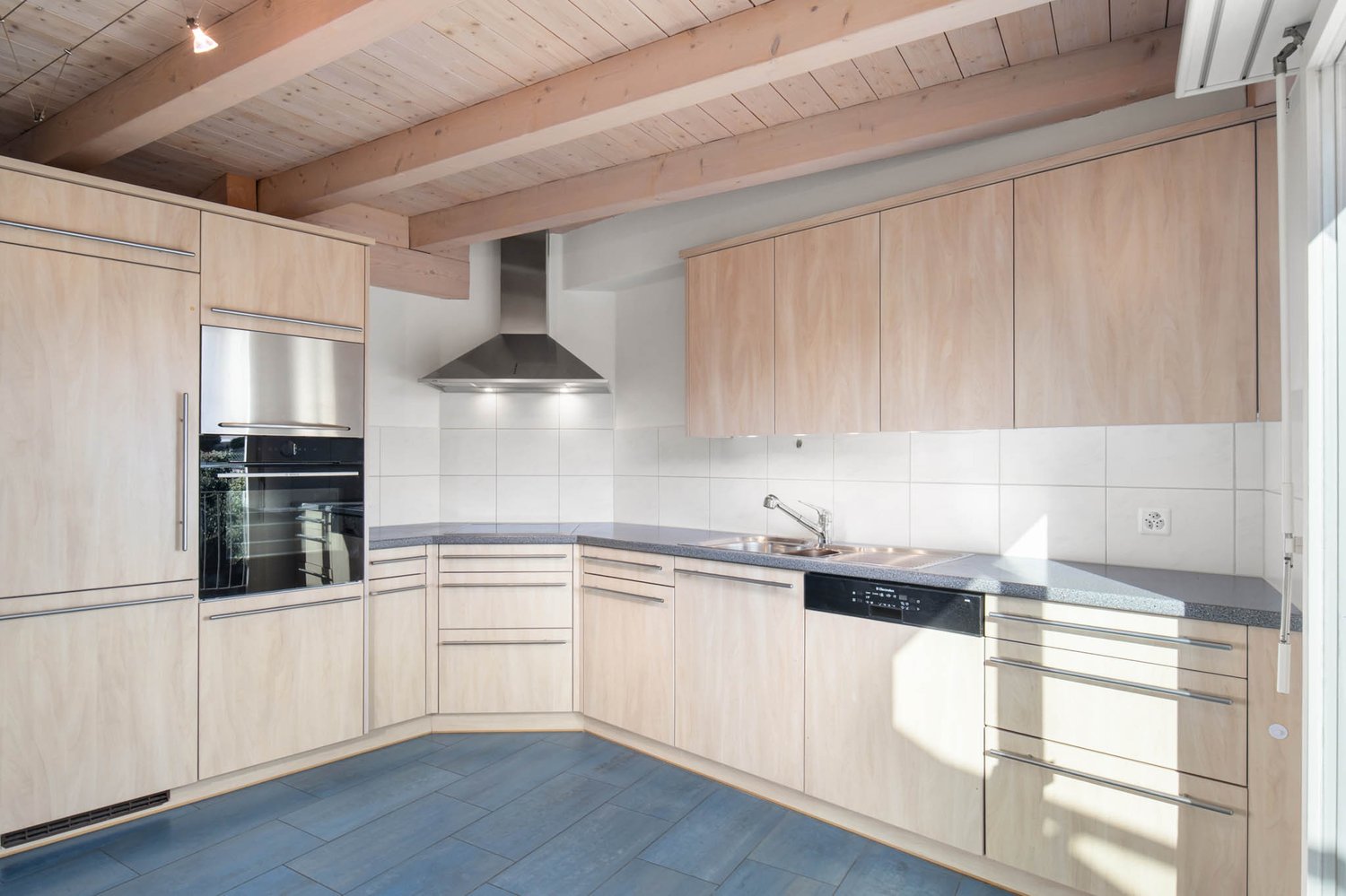 Casa unifamiliare di 5 ½ locali, foto 5 di 10