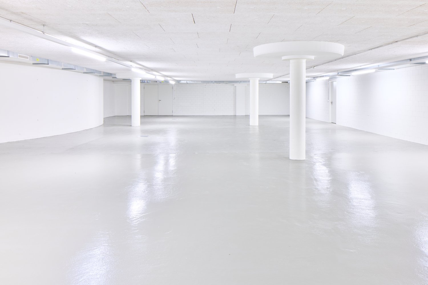 95m² deposito