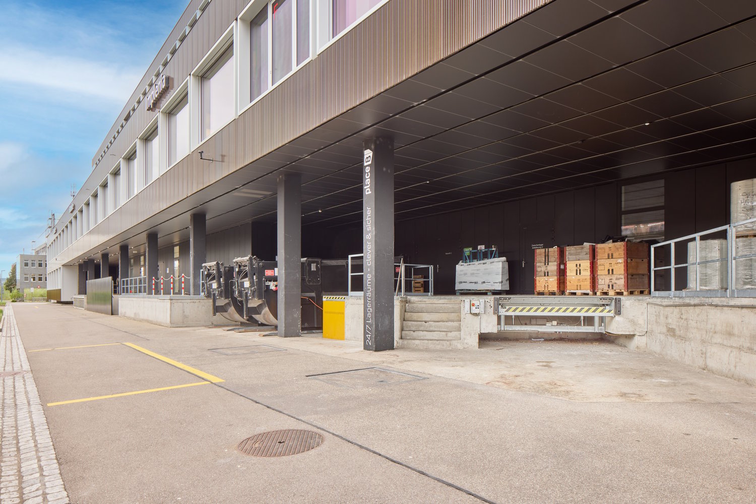 95m² deposito