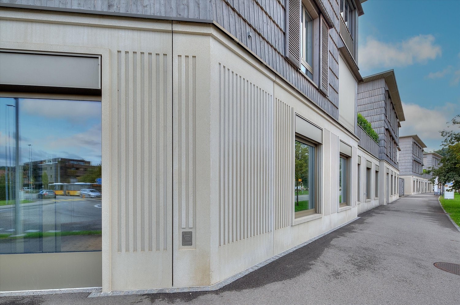 242m² commerciale