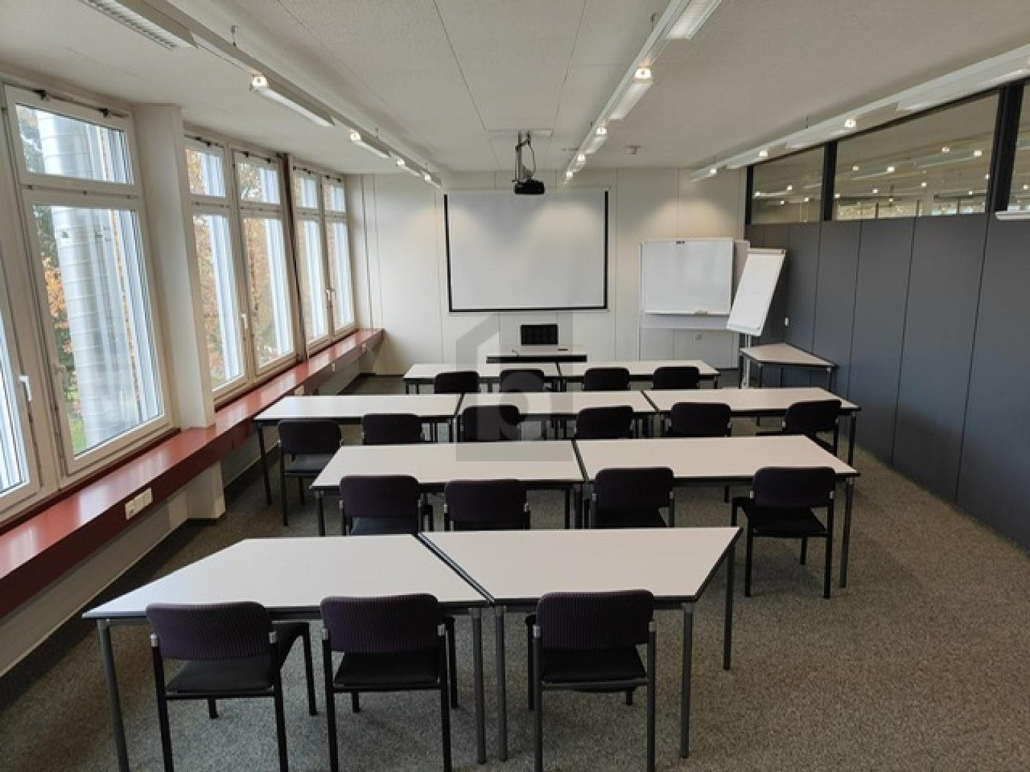 900m² ufficio